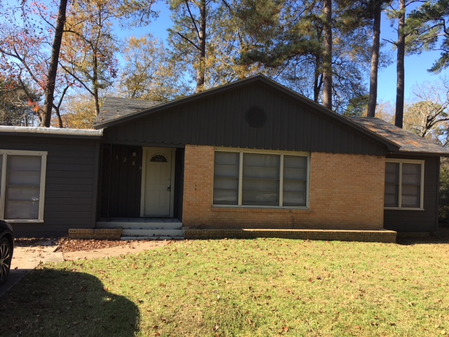 1206 Mimosa,Lufkin,Texas,3 Rooms Rooms,1 BathroomBathrooms,House,Mimosa,1106