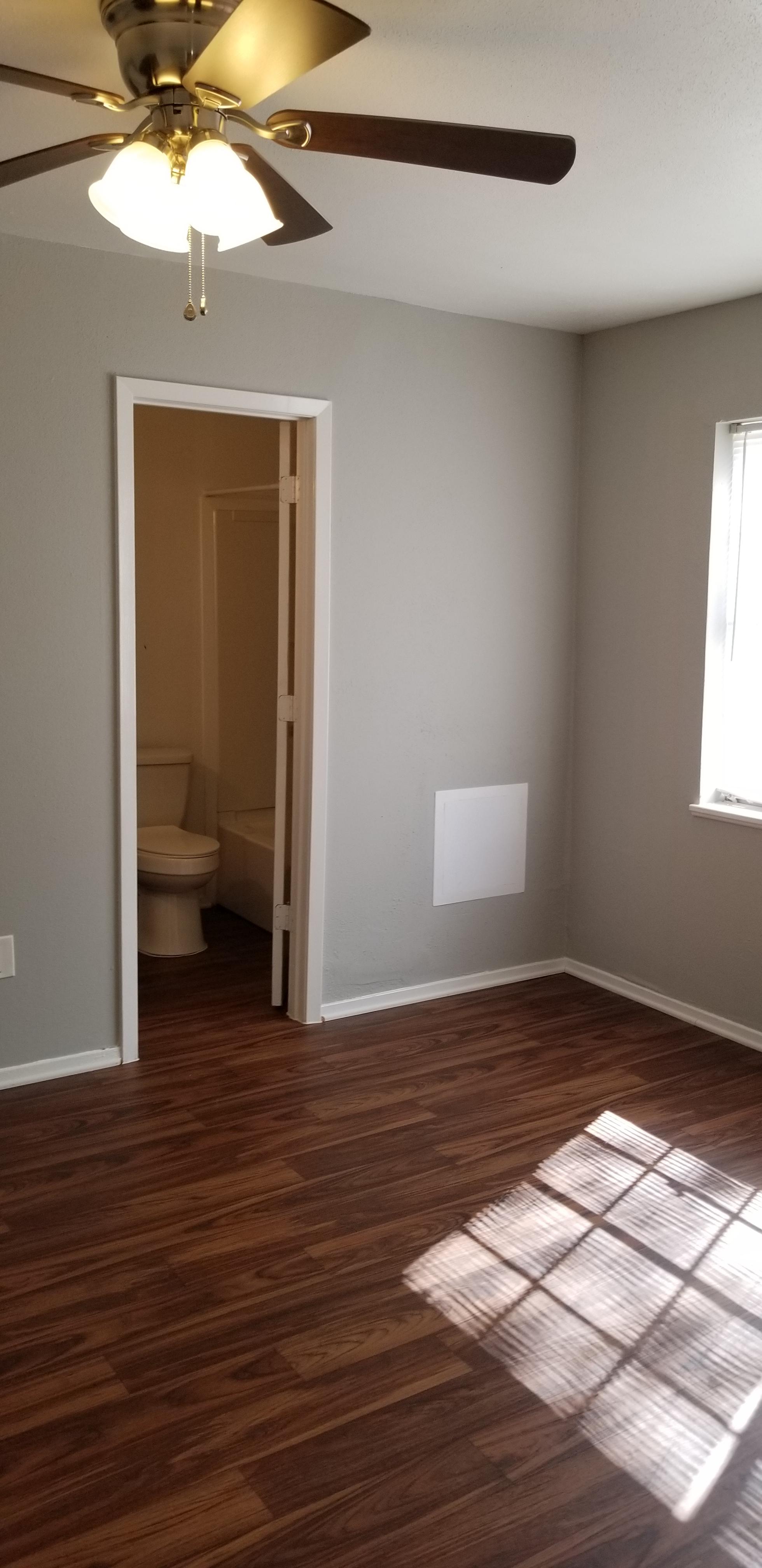 902 Camp,Lufkin,Texas,1 Bedroom Bedrooms,1 BathroomBathrooms,Apartment,Camp,1013