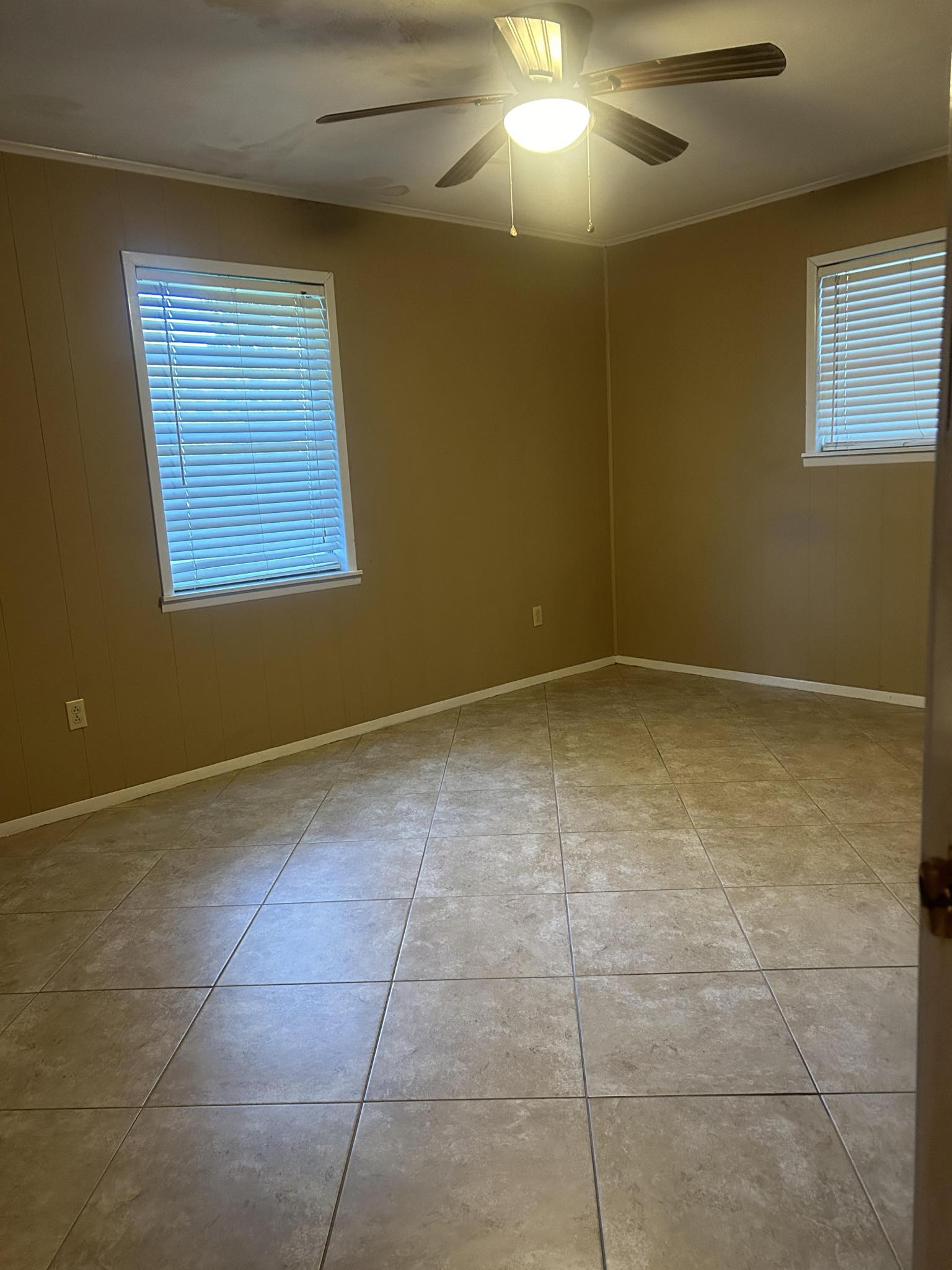 2127 Fm 842,Lufkin,Texas 75901,2 Rooms Rooms,2 BathroomsBathrooms,House,2127 Fm 842,1229