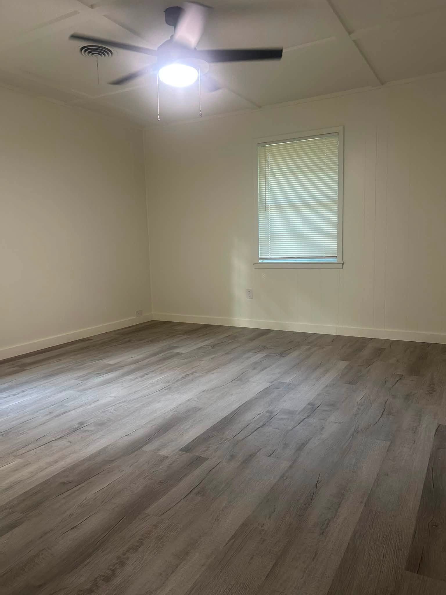 513 Brassell,Lufkin,Texas 75901,3 Rooms Rooms,1 BathroomBathrooms,House,Brassell,1291