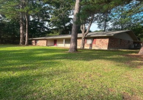 513 Brassell,Lufkin,Texas 75901,3 Rooms Rooms,1 BathroomBathrooms,House,Brassell,1291