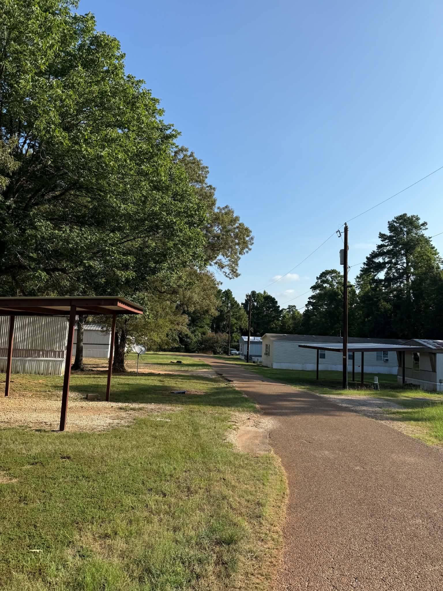 550 O'Quinn,Pollok,Texas 75969,3 Rooms Rooms,2 BathroomsBathrooms,House,O'Quinn,1296