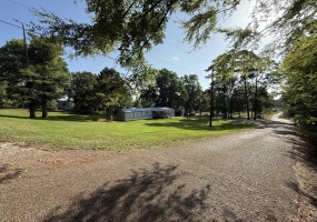 550 O'Quinn,Pollok,Texas 75969,3 Rooms Rooms,2 BathroomsBathrooms,House,O'Quinn,1296